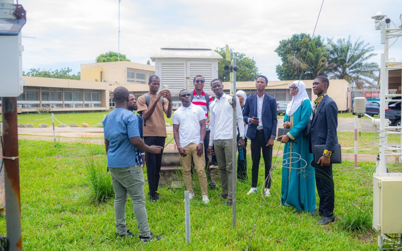 Visite Pédagogique – Des étudiants en géographie visite le siège de la SODEXAM